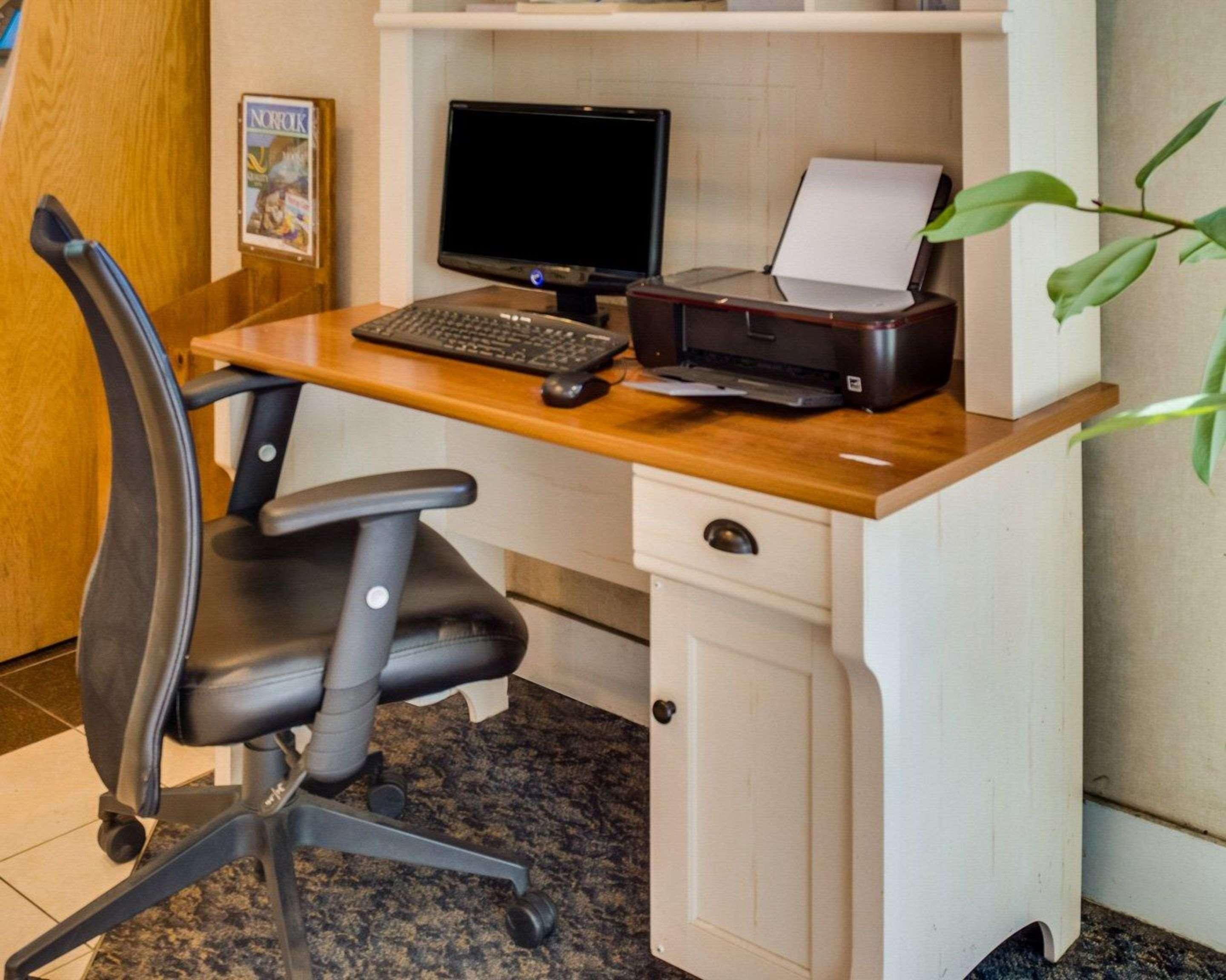 Econo Lodge Naval Station Норфолк Экстерьер фото