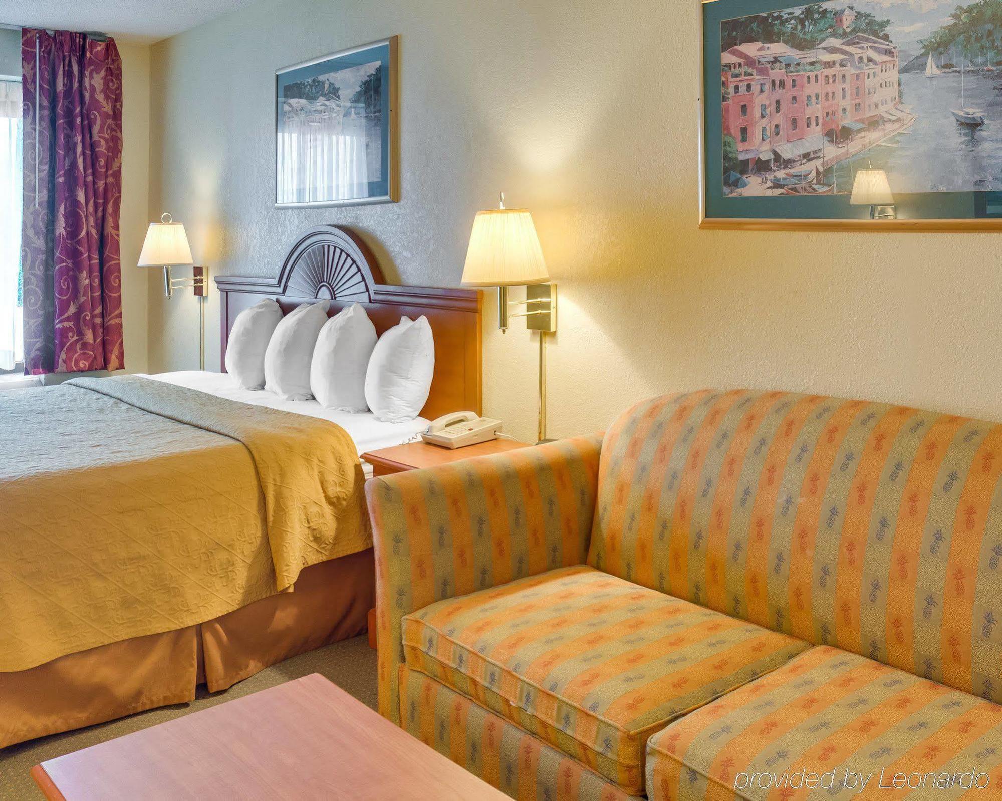 Econo Lodge Naval Station Норфолк Экстерьер фото